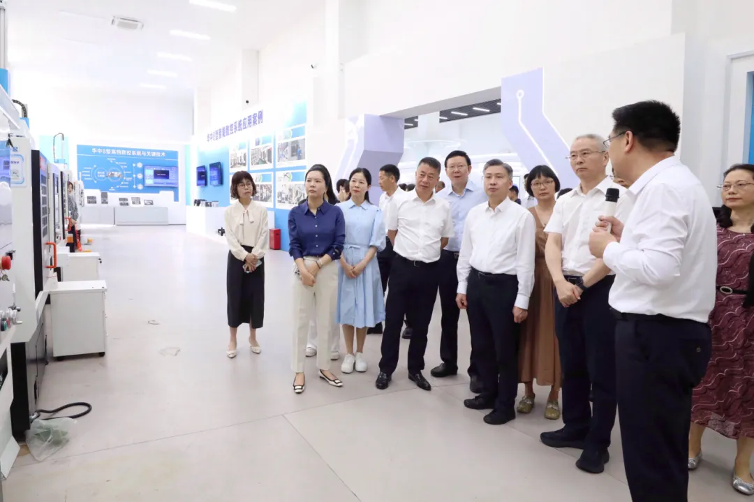 https://mmbiz.qpic.cn/sz_mmbiz_jpg/noVPJaB3SOEnl9gubwfia2tIlcHMjYy4bndvBlXiacsNfKoubI3oJmA9PZTaKwbibwl04ickMeMO0ib9rH0s4cQZNlA/640?wx_fmt=jpeg&from=appmsg&wxfrom=5&tp=webp&wx_lazy=1 15173249487108.jpeg